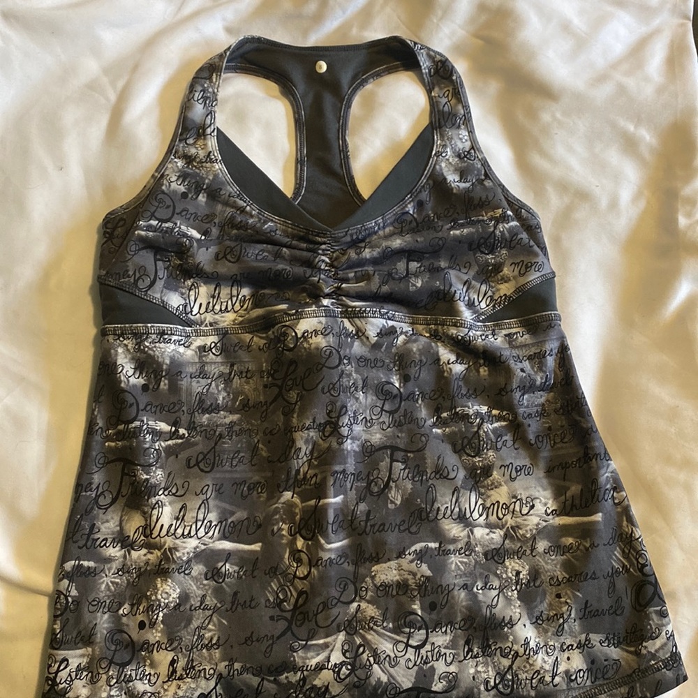Lululemon manifesto Rare tank